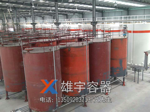 立式儲油罐（guàn）